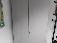 Kast formica - afbeelding 2 van  2