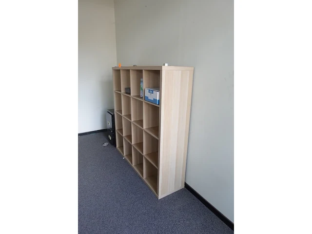 Kast ikea - afbeelding 3 van  3