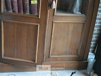 Kast met 2 glazen deuren en 5 leggers - afbeelding 2 van  3