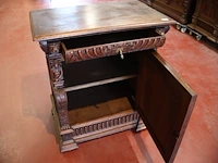 Kast met houtsnijwerk - afbeelding 6 van  7