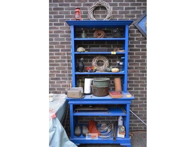 Kast met inhoud partij div deco materialen - afbeelding 1 van  10