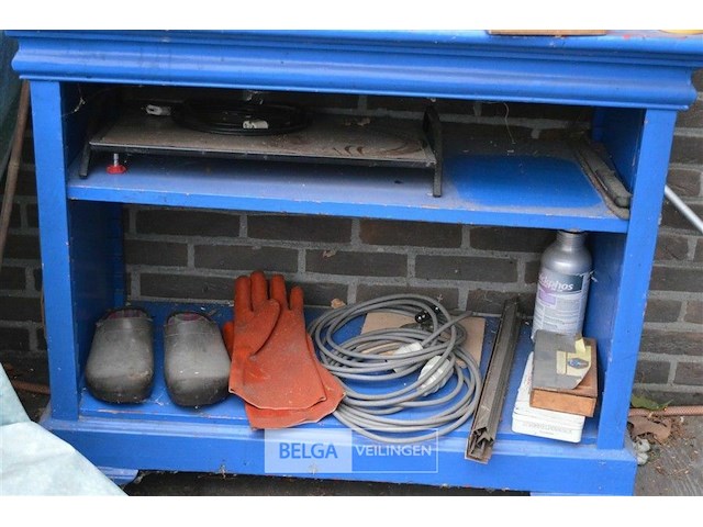 Kast met inhoud partij div deco materialen - afbeelding 4 van  10