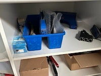 Kast met inhoud - afbeelding 6 van  9