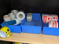 Kast met inhoud - afbeelding 5 van  7