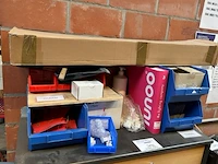 Kast met inhoud - afbeelding 6 van  6