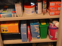 Kast met inhoud - afbeelding 2 van  4