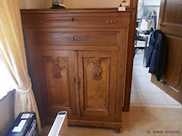 Kast met leggingen en 2 schuiven - afbeelding 1 van  2