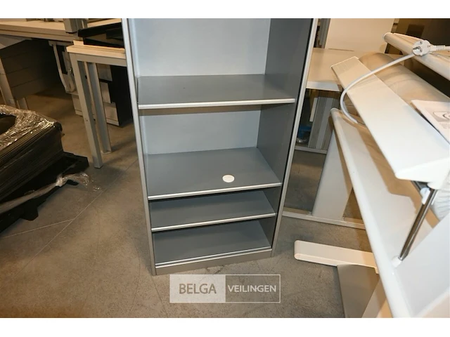 Kast met roldeur - afbeelding 5 van  5