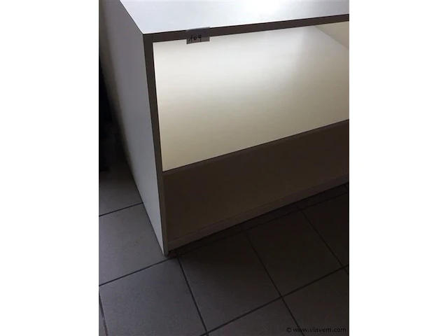 Kast op wieltjes - afbeelding 2 van  2