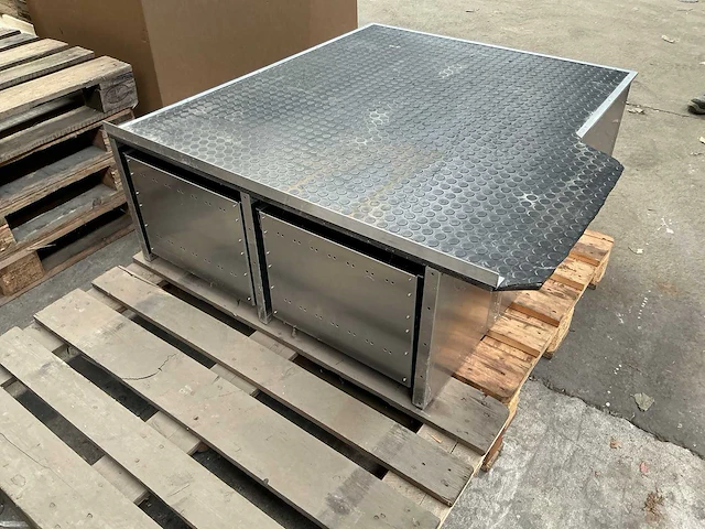 Kast voor koffer auto - afbeelding 1 van  7