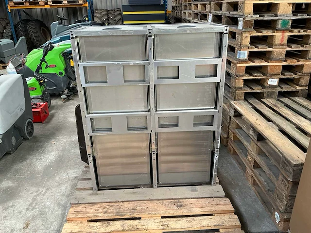 Kast voor koffer auto - afbeelding 7 van  7