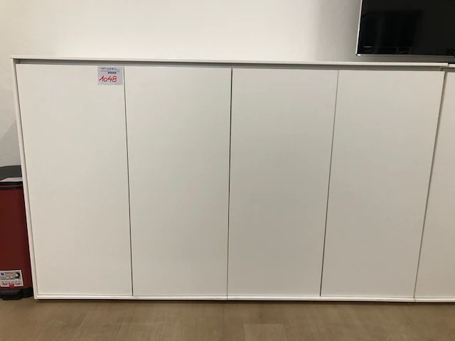 Kast - afbeelding 1 van  2