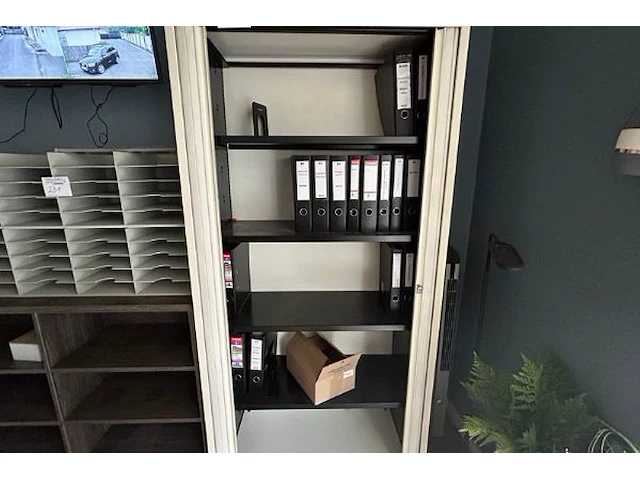 Kast - afbeelding 3 van  4