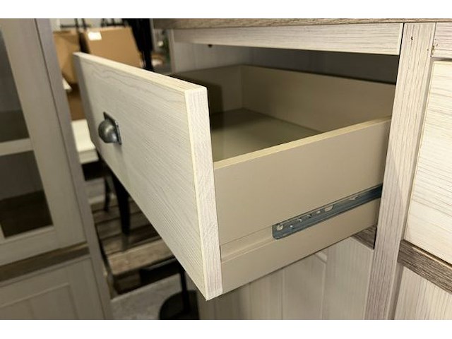 Kast - afbeelding 4 van  6