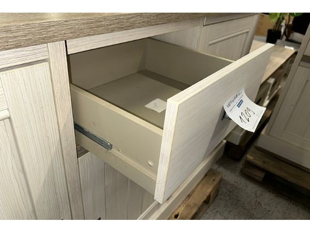 Kast - afbeelding 2 van  5