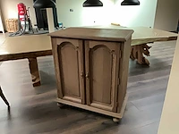 Kast - afbeelding 1 van  2