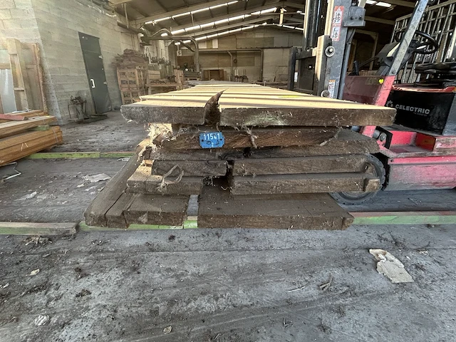 Kastanje stam planken - lengtes tot +/- 4300mm - afbeelding 2 van  4