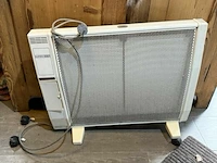 Kastje met diverse toestellen - afbeelding 4 van  5