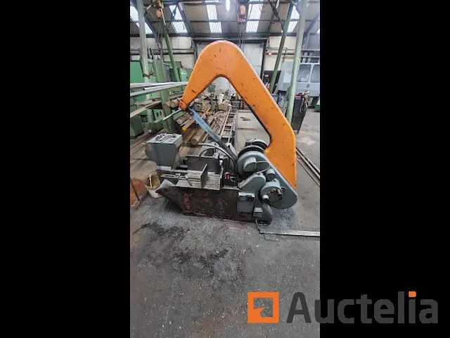 Kasto psb400 beugelzaagautomaat - afbeelding 1 van  7