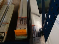 Kastverlichting 3 x 60 cm/4 x 90 cm - afbeelding 1 van  2