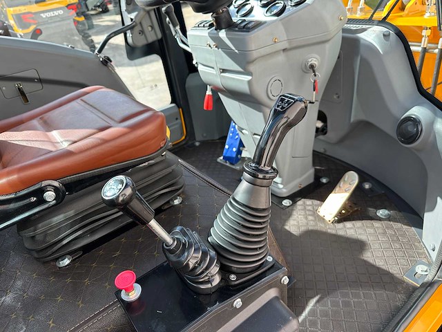 Kate - 2025 - kt20 - wiellader - afbeelding 42 van  57