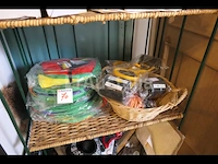 Kattentuigje, kleding, speelgoed, krabpaal,... - afbeelding 3 van  8