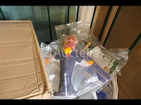 Kattentuigje, kleding, speelgoed, krabpaal,... - afbeelding 5 van  8