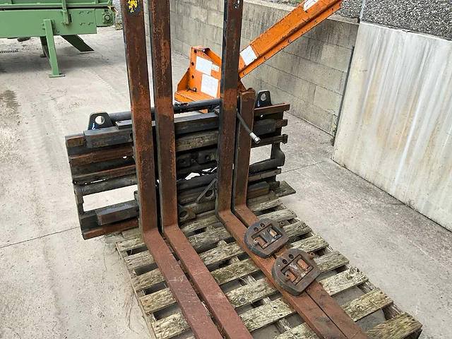 Kaup 1.5t 409 2 vork versteller - afbeelding 6 van  7