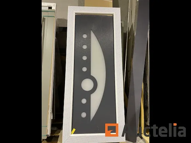 Kavel nieuw van raamkozijnen, beglazing, deuren van de merk aluplast! - afbeelding 3 van  19