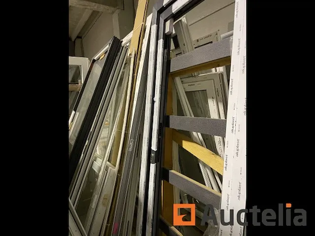 Kavel nieuw van raamkozijnen, beglazing, deuren van de merk aluplast! - afbeelding 7 van  19