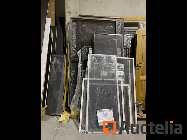 Kavel nieuw van raamkozijnen, beglazing, deuren van de merk aluplast! - afbeelding 8 van  19