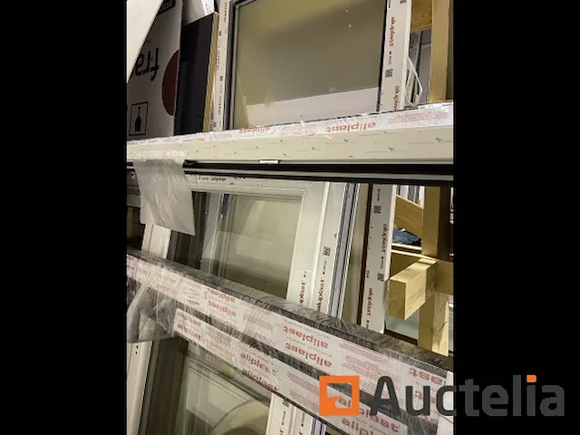 Kavel nieuw van raamkozijnen, beglazing, deuren van de merk aluplast! - afbeelding 16 van  19