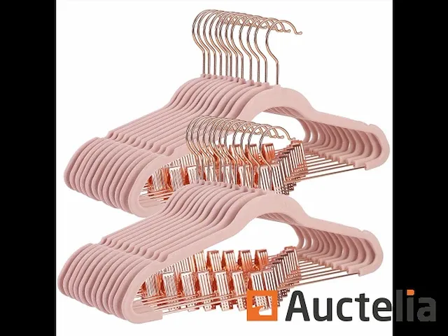 Kavel van 24 fluwelen hangers, tangen verwijderbaar - afbeelding 2 van  7