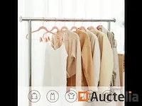 Kavel van 24 fluwelen hangers, tangen verwijderbaar - afbeelding 5 van  7
