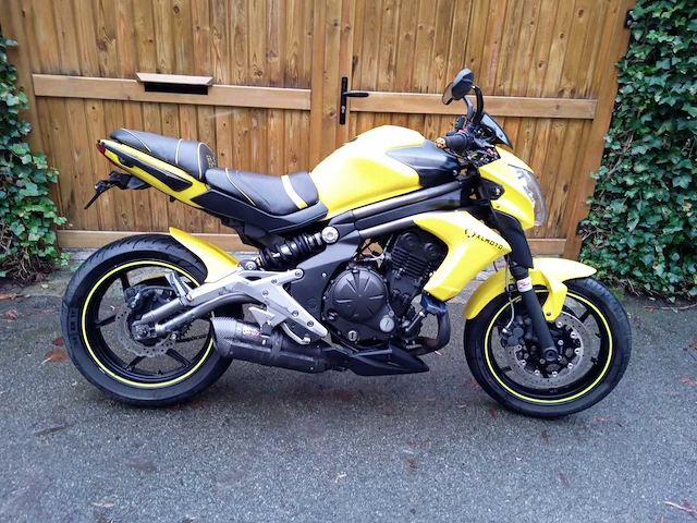 Kawasaki - er6 - motorfiets - afbeelding 2 van  9