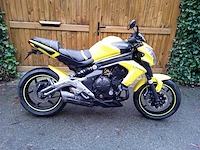 Kawasaki - er6 - motorfiets - afbeelding 2 van  9