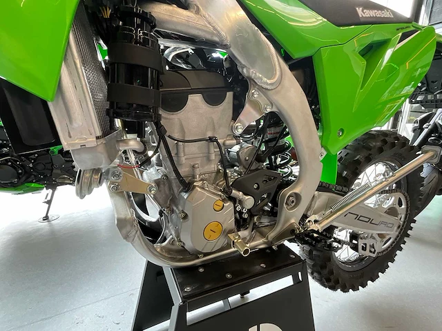 Kawasaki - kxe250 - motorfiets - afbeelding 3 van  15