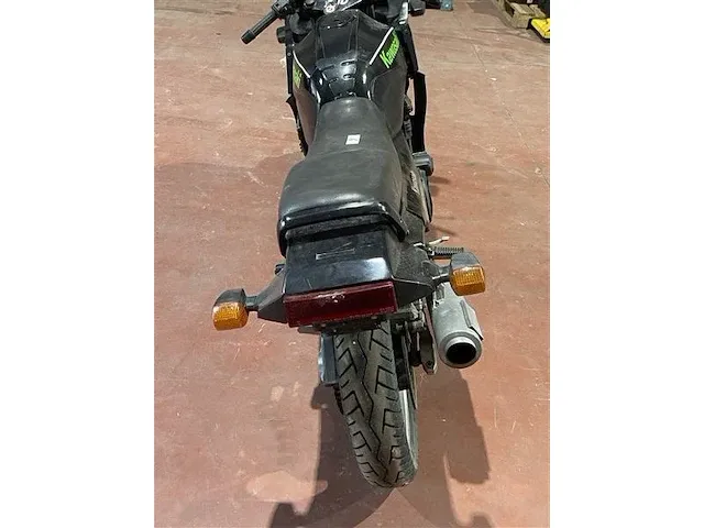 Kawasaki 900 zxr - afbeelding 7 van  12