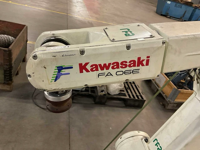 Kawasaki fa 06e robotarm met controller - afbeelding 6 van  12