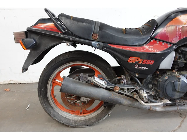 Kawasaki gpz550 - afbeelding 2 van  10