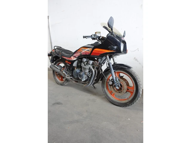 Kawasaki gpz550 - afbeelding 6 van  10