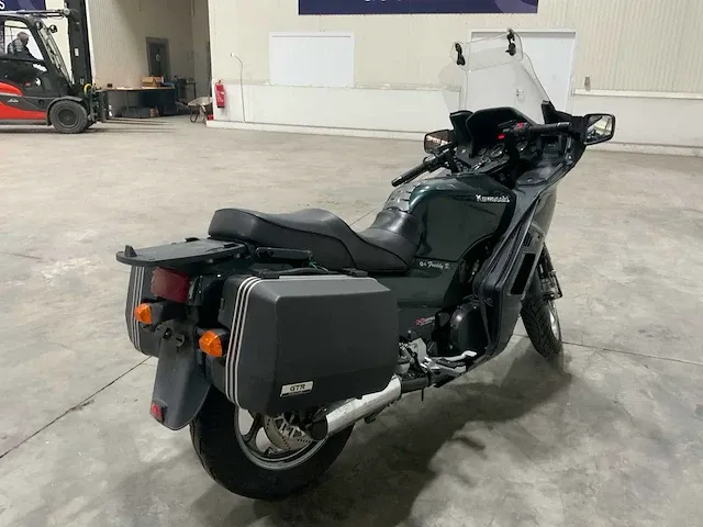 Kawasaki gtr 1000 motorfiets - afbeelding 16 van  19