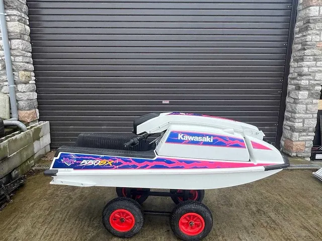 Kawasaki js 550 jetski met armen - afbeelding 9 van  16