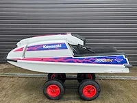 Kawasaki js 550 jetski met armen - afbeelding 10 van  16