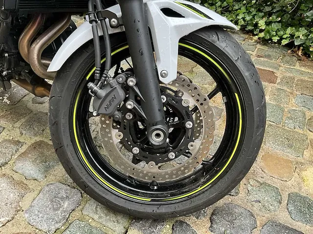 Kawasaki naked bike 650 motorfiets - afbeelding 4 van  18