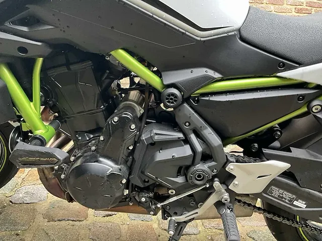 Kawasaki naked bike 650 motorfiets - afbeelding 7 van  18