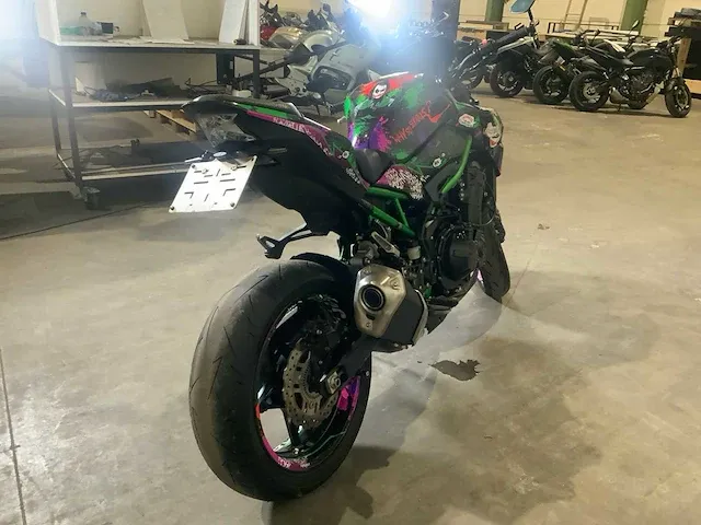Kawasaki naked bike z900 motorfiets - afbeelding 16 van  20