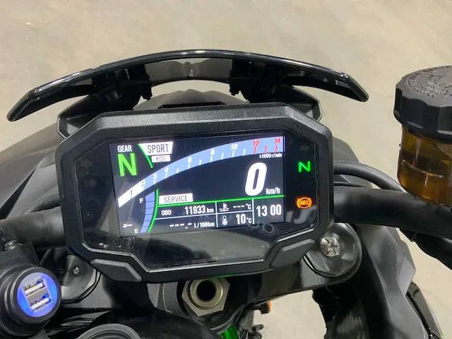 Kawasaki z h2 motorfiets - afbeelding 11 van  13