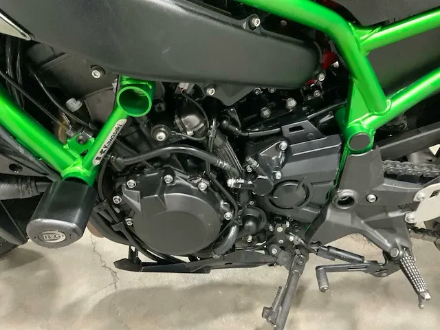 Kawasaki z h2 motorfiets - afbeelding 12 van  13