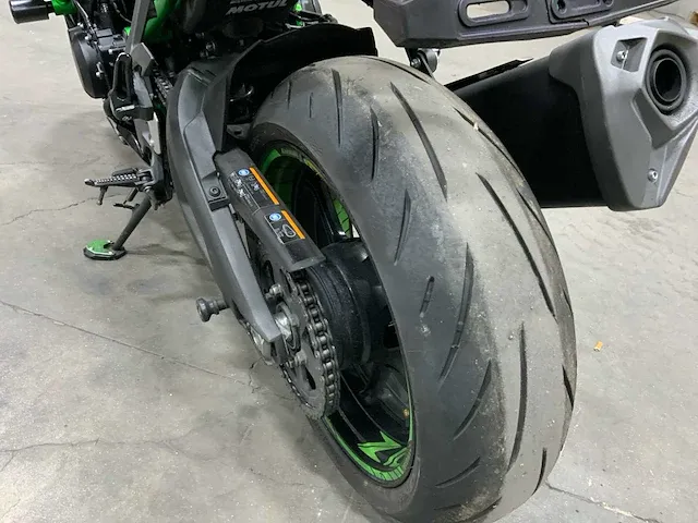 Kawasaki z h2 motorfiets - afbeelding 13 van  13